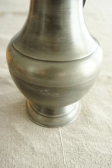 他の写真1: ピューター（エタン）製　ピッチャー ／ 花瓶